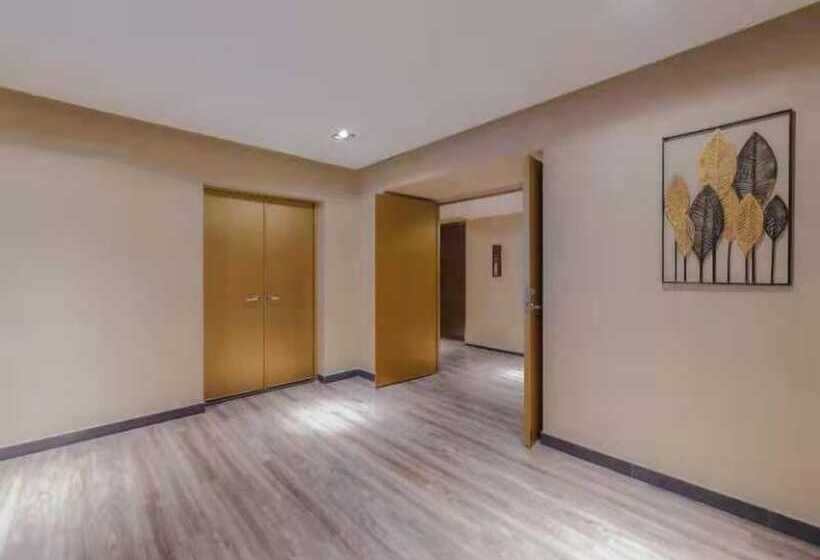 De La Reine Bar & Spa Hotel Guangzhou