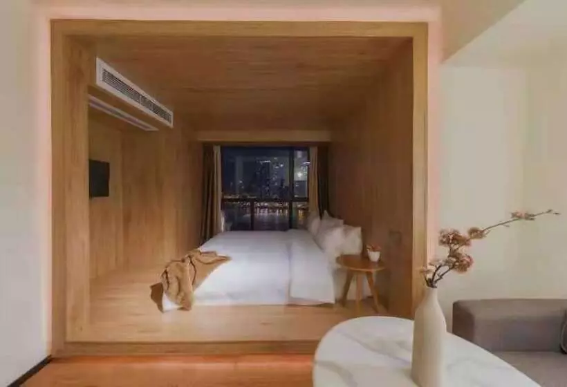 De La Reine Bar & Spa Hotel Guangzhou