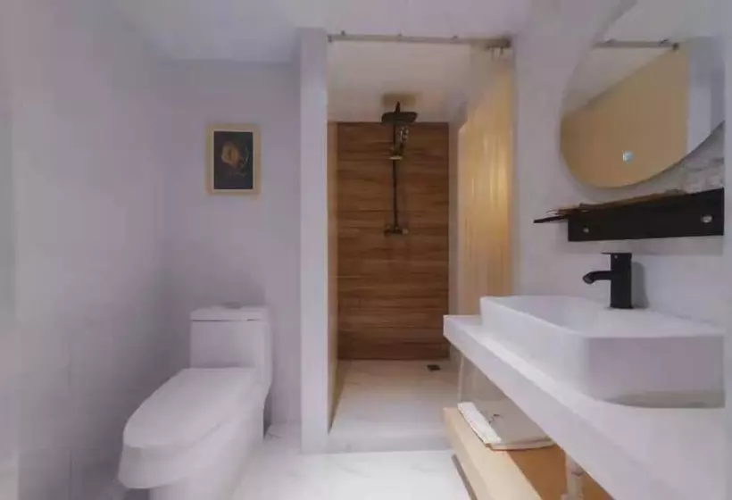 De La Reine Bar & Spa Hotel Guangzhou