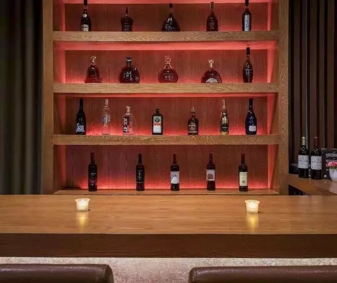 De La Reine Bar & Spa Hotel Guangzhou