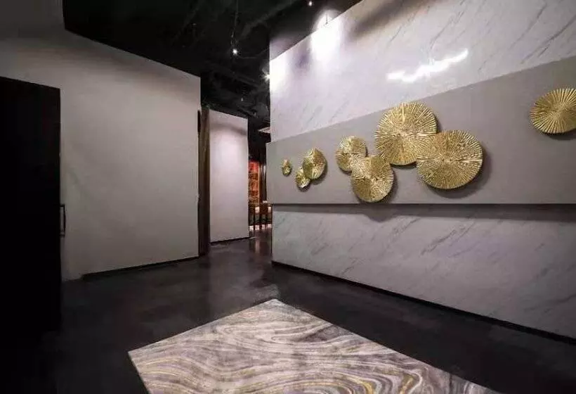 De La Reine Bar & Spa Hotel Guangzhou