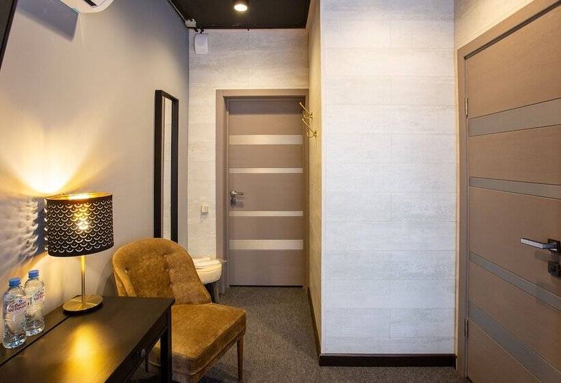 Depo Kievskaya   Hostel