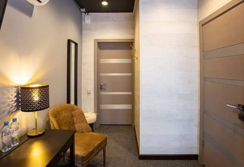 Depo Kievskaya   Hostel