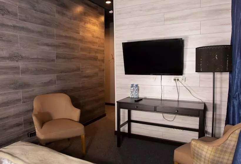 Depo Kievskaya   Hostel