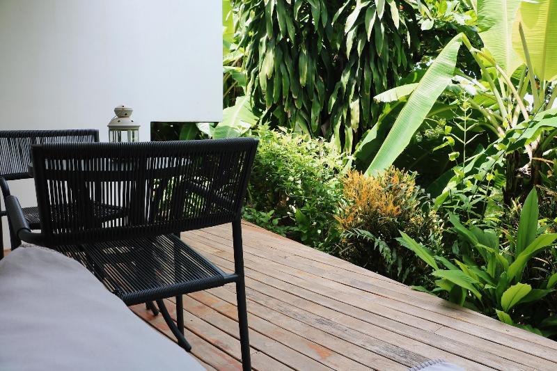 فندق Akwa Santa Teresa Ocean View Villas & Rooms