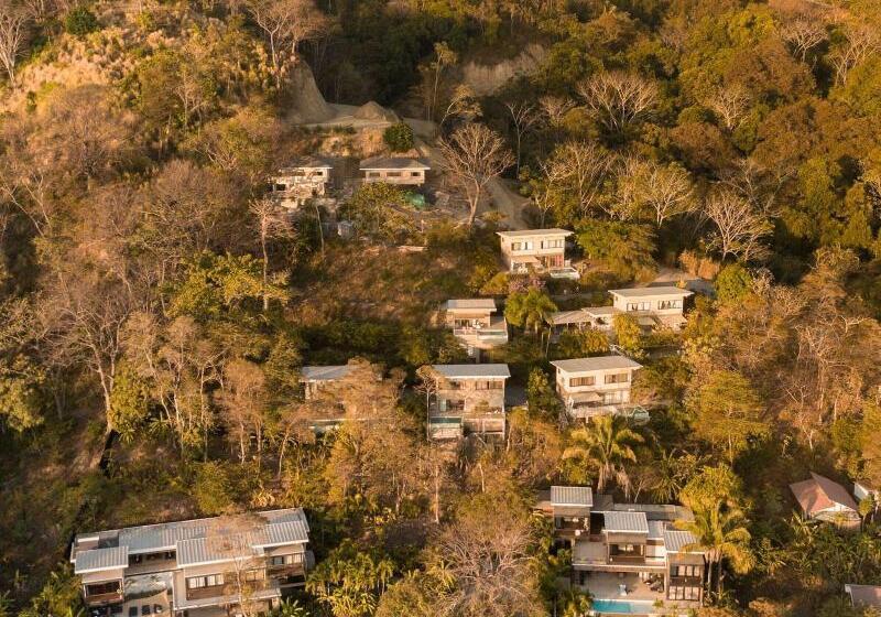 فندق Akwa Santa Teresa Ocean View Villas & Rooms