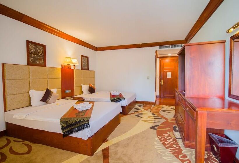 هتل Angkor Year Theme