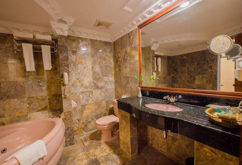 هتل Angkor Year Theme