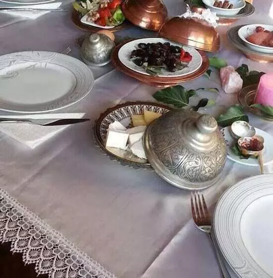 ホテル Boncuk Konak