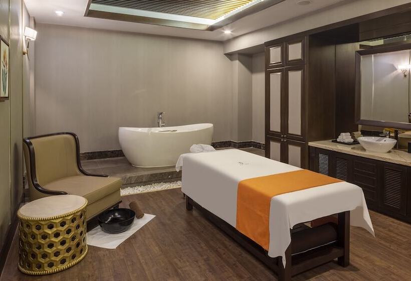 هتل Meliá Vinpearl Hai Phong Rivera