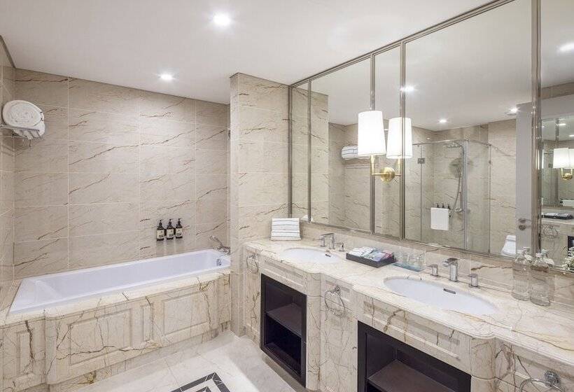 هتل Meliá Vinpearl Hai Phong Rivera