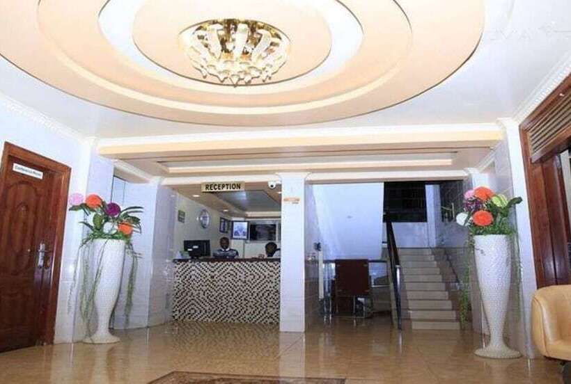 هتل Omega Gardens