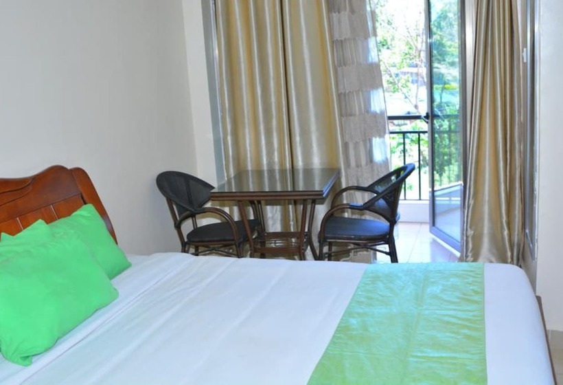 هتل Omega Gardens