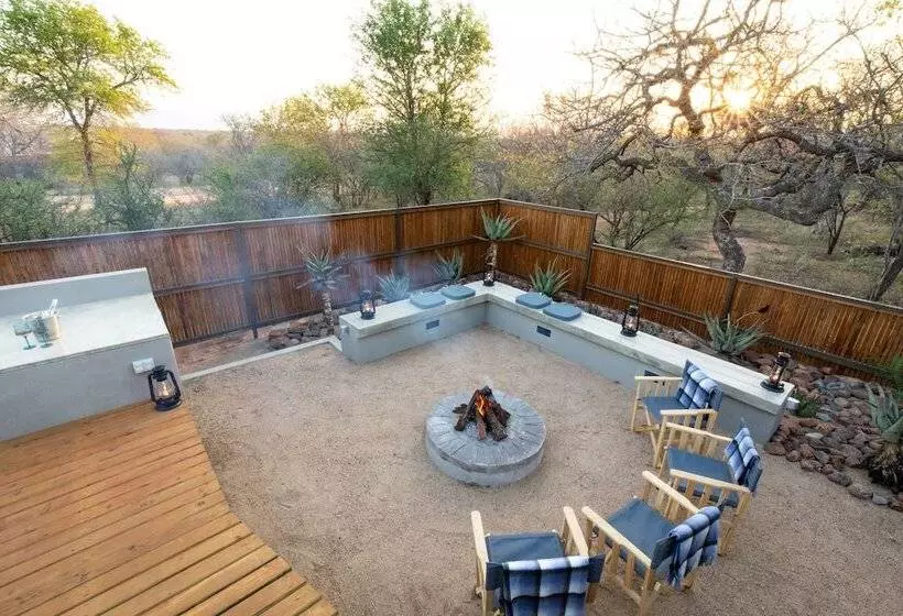 Ntoma House