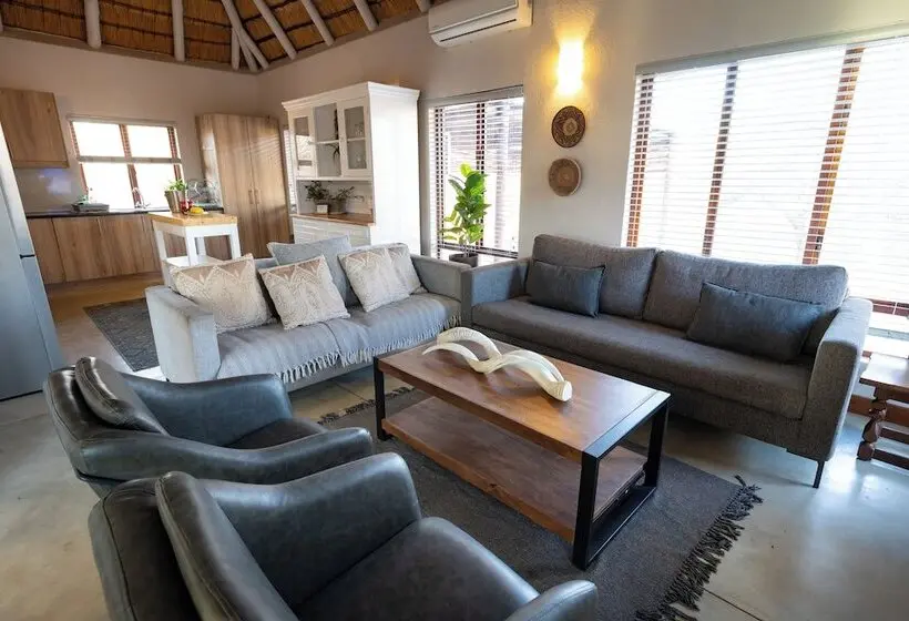 Ntoma House