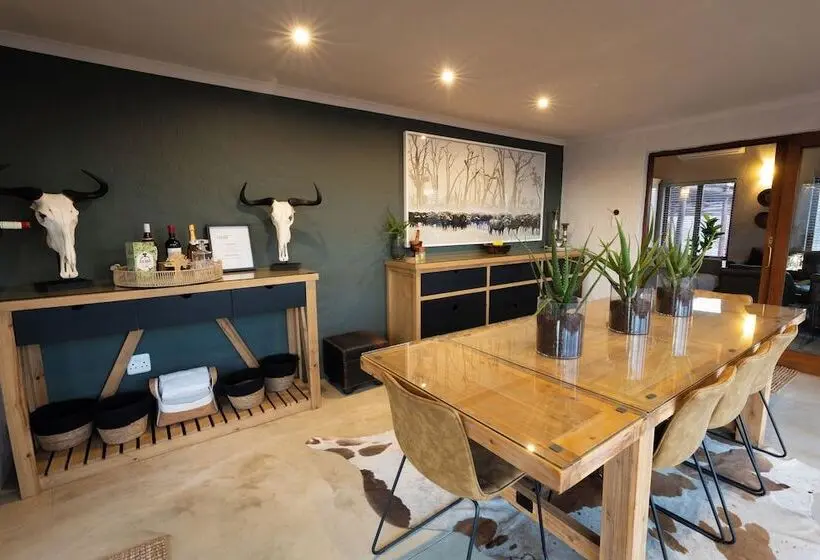 Ntoma House