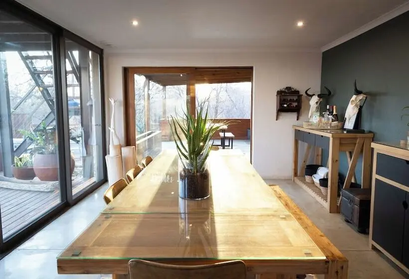 Ntoma House