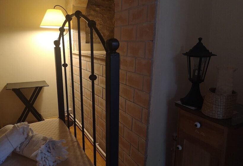 Ayvalik Sarigelin Pansiyon