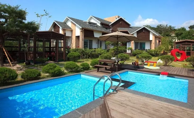 Gyeongju Orsay Pension