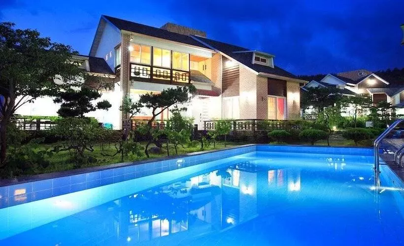 Gyeongju Orsay Pension