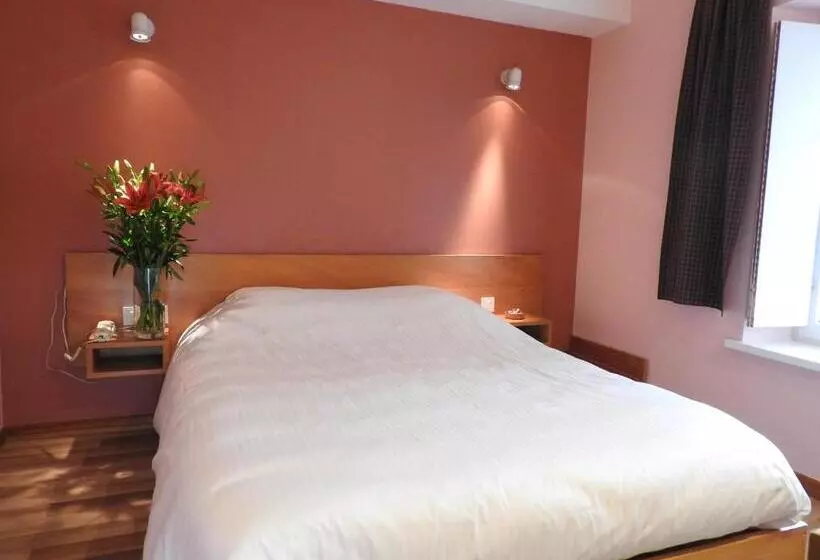 Hotelli Au Bon Gîte