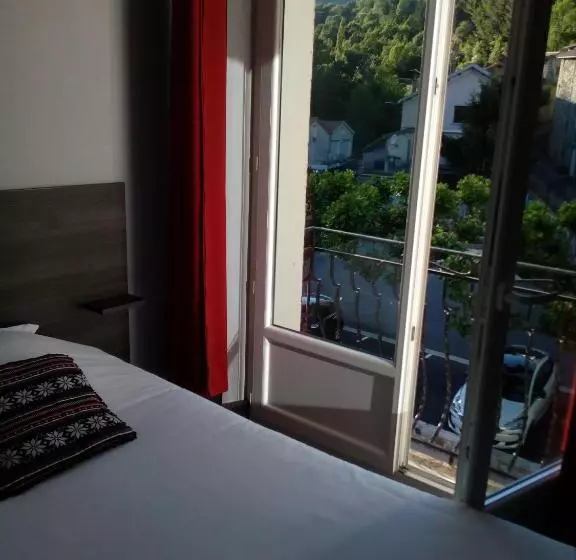 Hotelli Auberge De Barnas