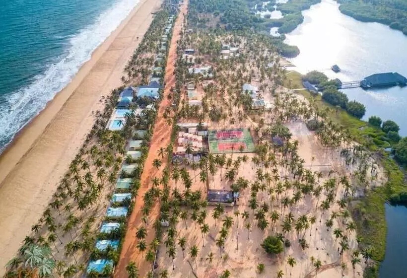 هتل Casa Del Papa Resort & Spa