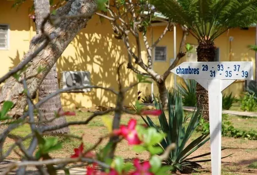 هتل Casa Del Papa Resort & Spa