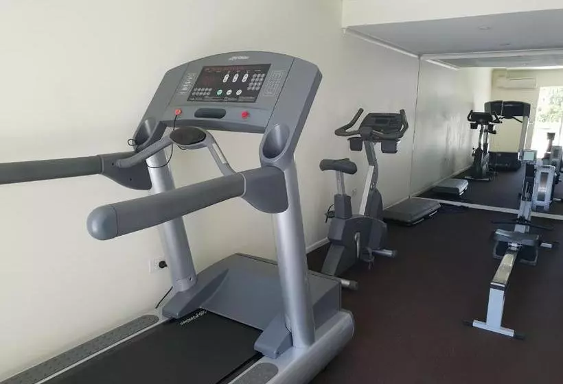 Hotelli Rainforest Castaways Resort And Spa