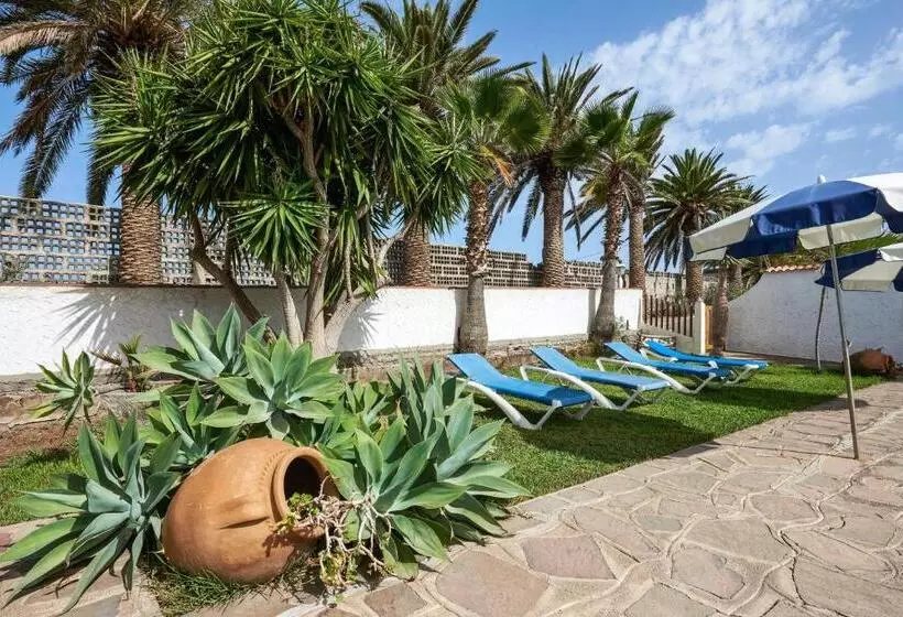 Charming House In Buenavista Del Norte With Shared Pool