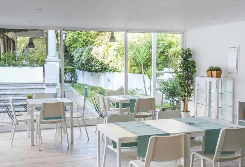 پانسیون 4u Lisbon Vi Guesthouse Airport