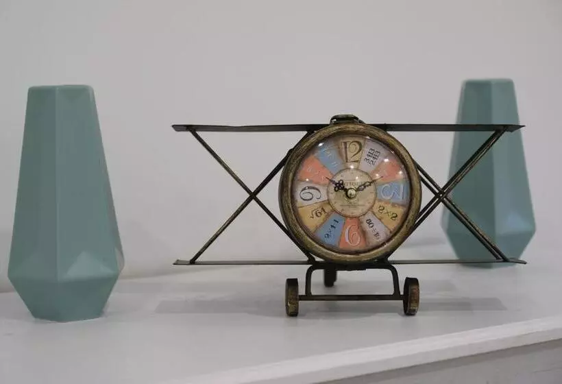 پانسیون 4u Lisbon Vi Guesthouse Airport