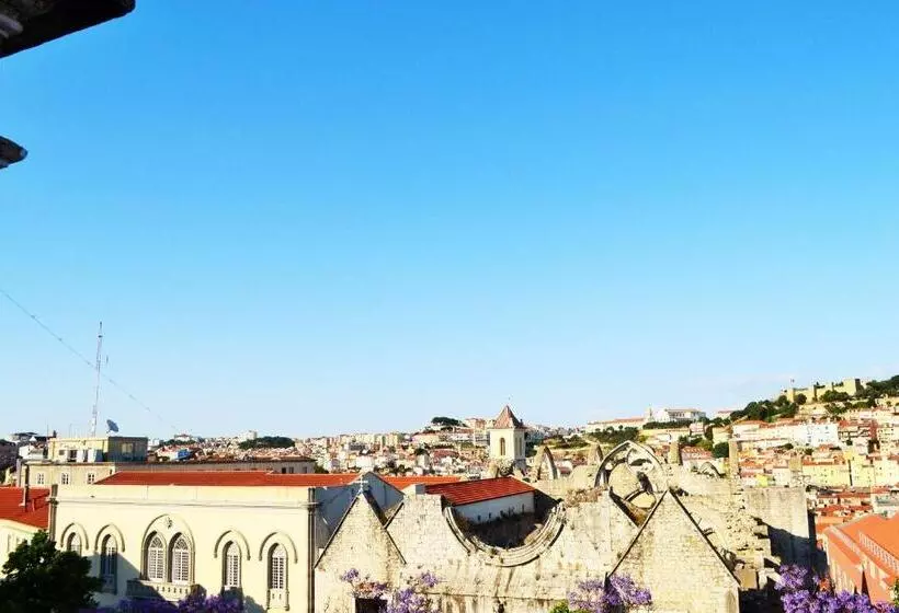 پانسیون Feeling Chiado 15