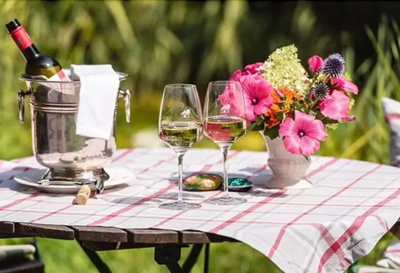 Majatalo Landhaus Zum Lindenhof