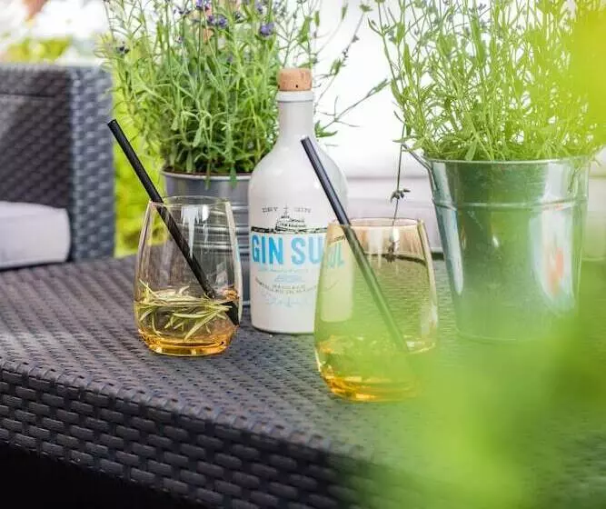 Majatalo Landhaus Zum Lindenhof