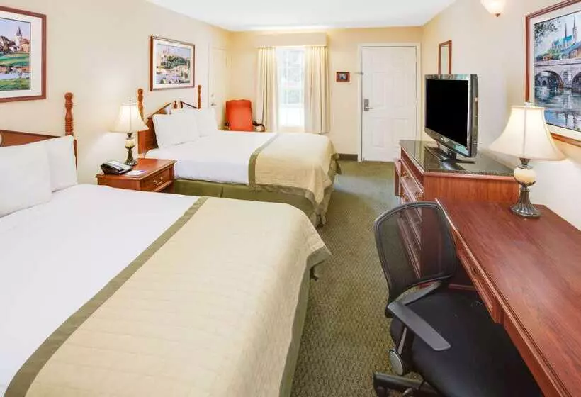 בית מלון כפרי Baymont By Wyndham Ozark