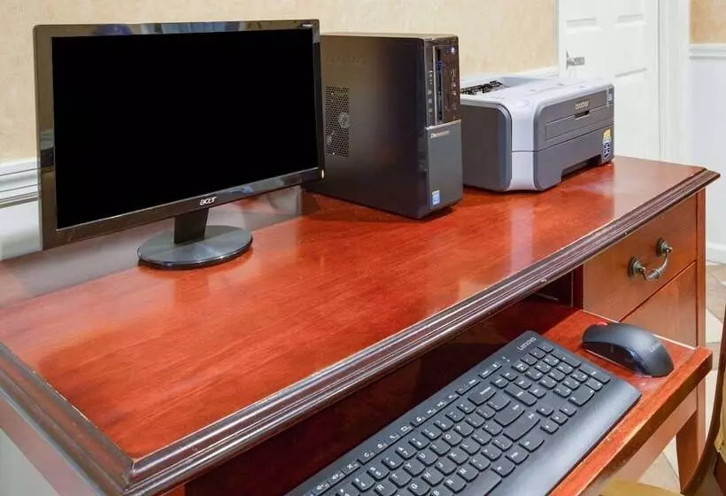 בית מלון כפרי Baymont By Wyndham Ozark