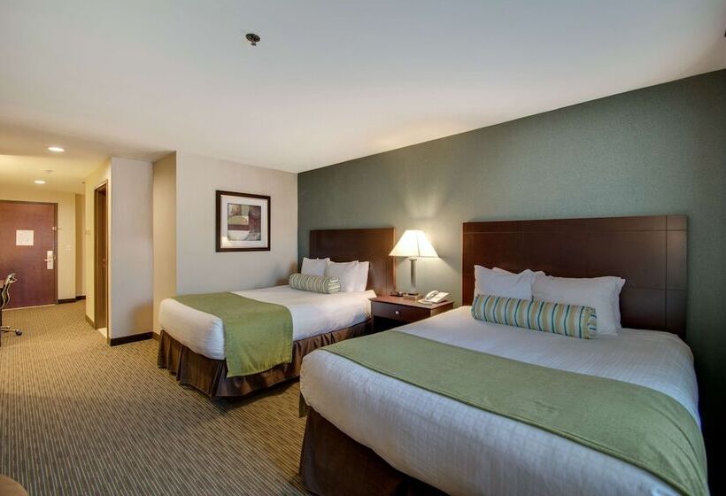 Otel Best Western Plus The Inn At Hampton