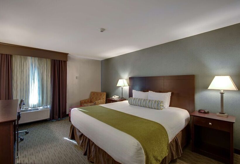 Otel Best Western Plus The Inn At Hampton