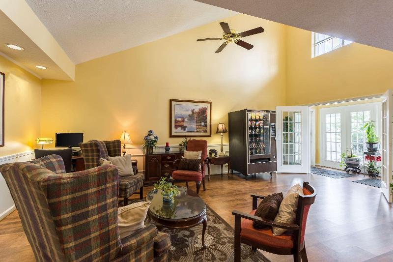 فندق Econo Lodge