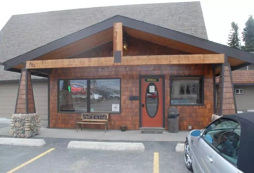 ホテル Kenai River Lodge