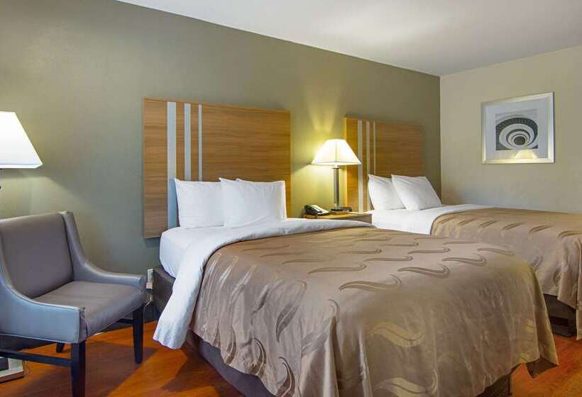 Otel Quality Inn Lagrange East I 85