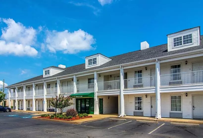 Hôtel Quality Inn Lagrange East I 85
