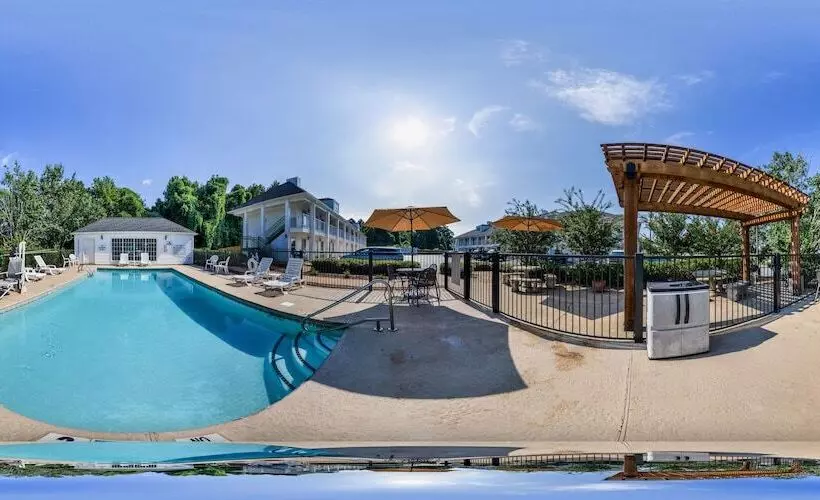 Hôtel Quality Inn Lagrange East I 85