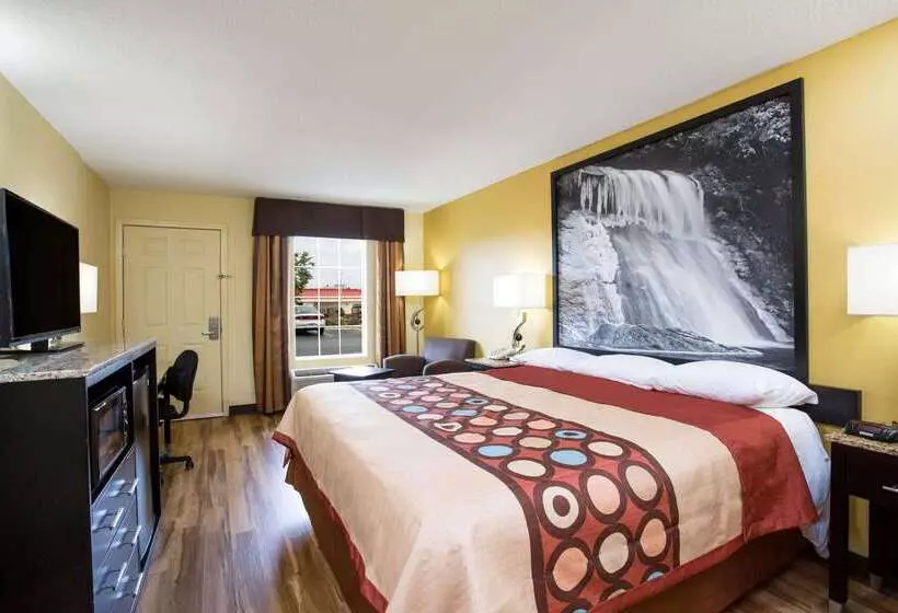 هتل Super 8 By Wyndham Garner/clayton/raleigh