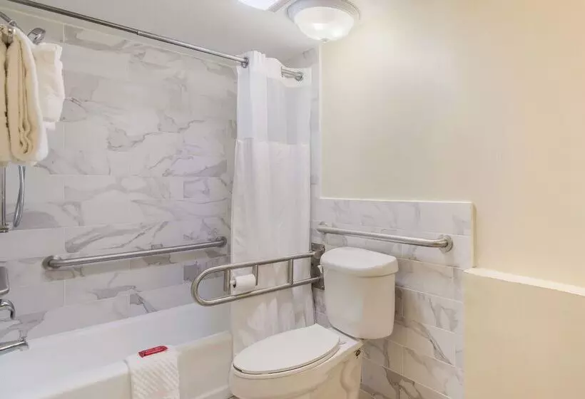 Surestay Hotel By Best Western Sarasota Lido Beach