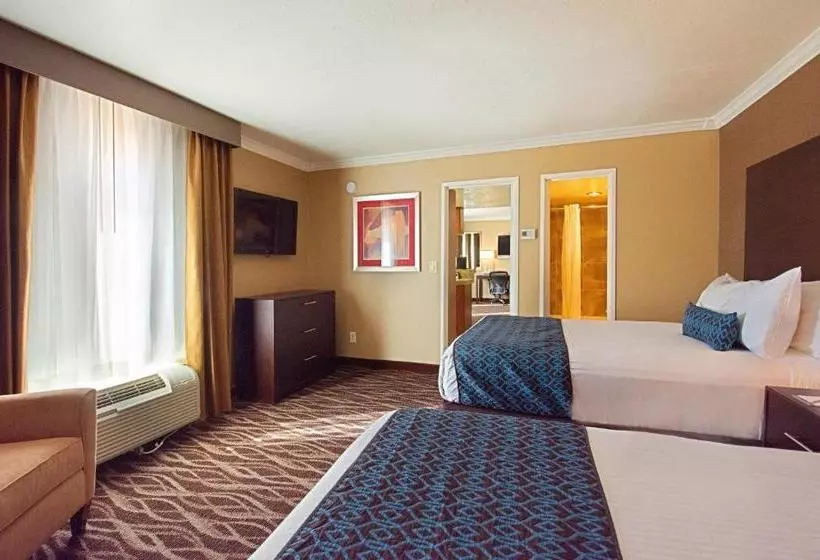 هتل Tempe/phoenix Airport Innsuites  & Suites