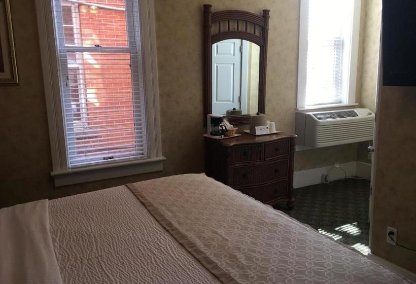 Otel The Island House