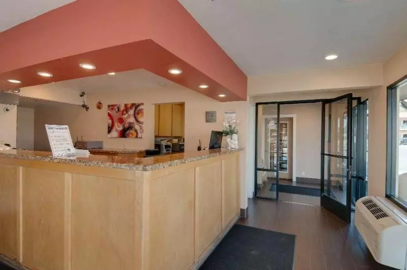 ホテル Vagabond Inn Bakersfield South