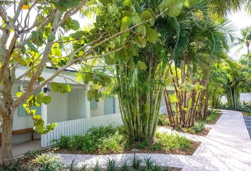 Мотель Islander Resort